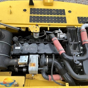 Excavatrice sur chenilles Komatsu PC220-8 d'occasion à vendre, équipement de construction avec moteur et composants de pompe principaux, prix bas - Product Image 6
