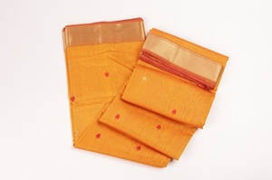 ผ้าไหมสีส้มพรีเมียมพร้อมขอบปักดิ้นทอง ชุดประจำชาติอินเดียแบบดั้งเดิม สำหรับงานแต่งงาน งานเลี้ยง และงานเทศกาล ดีไซน์เนอร์ส่าหรีสำหรับผู้หญิง - Product Image 2