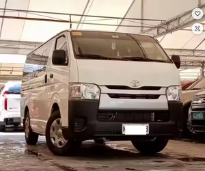 АКЦИЯ: Скидка на подержанный автобус Toyota Hiace 2019 года, 15 мест - Product Image 1