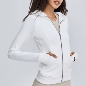 Veste d'entraînement respirante à fermeture éclair pour femmes vêtements de sport d'hiver avec traitement tricoté du Pakistan - Product Image 3