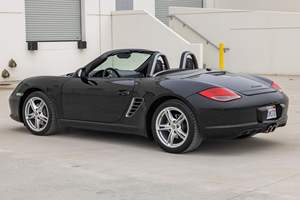 Porsche Boxster 2011 d'occasion, boîte de vitesses à 7 rapports, pack Sport Chrono Plus, provenance occidentale - Product Image 3