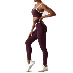 Logo personnalisé Ensemble de deux pièces de yoga pour femmes à prix réduit Vêtements de sport de qualité supérieure Ensemble soutien-gorge et legging d'entraînement - Product Image 2