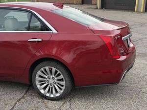 Venta de autos Cadillac CTS 2.0T Luxury AWD 2.0T Luxury 4dr Sedan usados en oferta. - Product Image 5