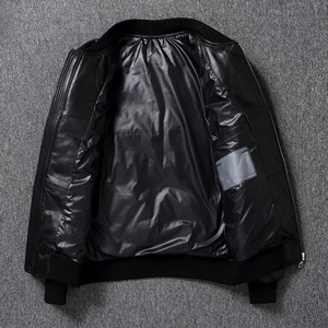 Doudoune de haute qualité pour homme avec duvet de canard en cuir véritable sapin Ocaideach Saincheaptha Duin pour un confort optimal - Product Image 3