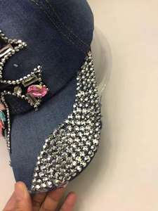 Casquette de baseball pour homme 100% coton avec broderie 3D en strass Logo personnalisé Sport Snapback et casquette de camionneur pour les golfeurs Scène de plage - Product Image 4