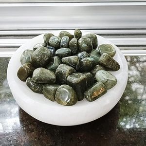 หินผลึกขัดเงาลาบราดอไรต์หินเรกิและจักระหินอัญมณีคริสตัลขนาดใหญ่ - Product Image 2