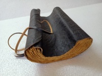 Papiers faits à la main sur mesure avec finition antique et texture d'aspect ancien pour reliures de livres et fabricants de revues