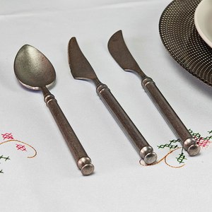 Elegante Juego de Cubiertos de Acero Inoxidable de Diseño Personalizado, Diseño Moderno y Real, Duradero, Apto para Lavavajillas, Ecológico, para Fiestas - Product Image 4
