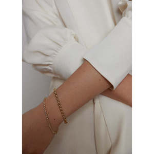 Pulsera de tenis Amy de cuatro puntas con diamantes de moda - Product Image 2