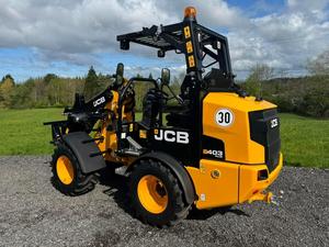 Livraison gratuite JCB 403 Plus Stage 5 chargeuse sur pneus compacte homologuée CE EPA avec chargeur frontal - Product Image 4