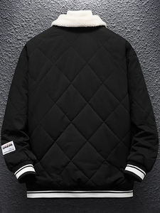 แจ็คเก็ตขนเป็ดมหาวิทยาลัยเลตเตอร์แมนสำหรับผู้ชายแฟชั่นฤดูหนาวขนาดใหญ่พิเศษผลิตตามสั่งสำหรับฤดูหนาว - Product Image 3