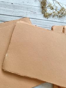 Papier de chiffon de coton Khadi brun clair A4 20X30 cm 200gsm 100% feuilles de coton - Product Image 2