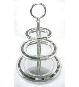 Vente chaude Marbre Gâteau Stand Naturel Et Blanc Couleur Dernière Conception De Service Pour Mariage À La Main Logo Personnalisé Au Meilleur Prix - Product Image 3