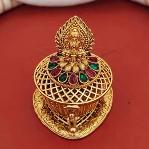 Caja Sindoor de templo de diseño de Dios elegante chapada en Rajwadi bellamente diseñada - Product Image 1