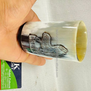 Las mejores tazas de chupito de cuerno de búfalo hechas a mano, cuerno de beber de vaca hecho a mano, vidrio tallado Vikingo, cuerno de beber, vaso de chupito Falak World Export - Product Image 1