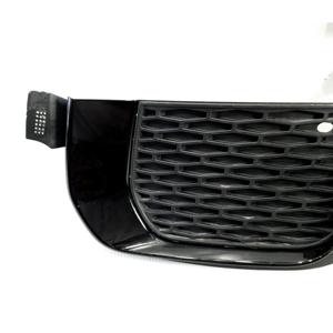 Cadre de cache de phare antibrouillard avant gauche Land Rover Range Rover Evoque 1ère série GJ32-15A299-A (11>) - Product Image 4