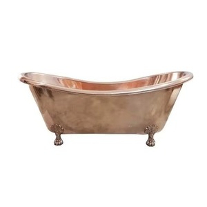 La bañera de cobre metálico eleva instantáneamente cualquier baño a un refugio de lujo con un aspecto visual atemporal. - Product Image 2