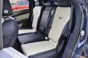 SUV 2024 USADO EN EXCELENTES CONDICIONES, Tracción en las Cuatro Ruedas, Caja de Cambios Automática, Cámara Trasera, Gasolina, Volante a la Izquierda, Asientos Oscuros, Faros LED, Techo Corredizo - Product Image 2