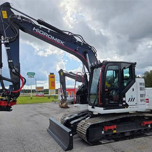 Excavadora de Orugas Hidromek HMK145LC 5 SR de Alta Potencia de Excavación, Diseño Compacto de Giro, Motor Kawasaki Isuzu, Alta Eficiencia Operativa - Product Image 1
