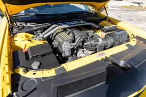 Dodge Challenger T/A 392 2017, Transmisión Manual de 6 Velocidades, Motor Hemi V8 de 6.4 Litros, Color Amarillo - Product Image 6