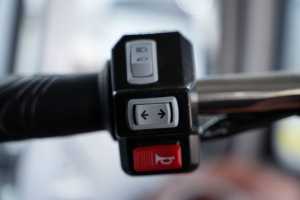 Electric Tricycle with Cab High Payload & Speed for Efficient <b>Transportation</b> - Product Image 4