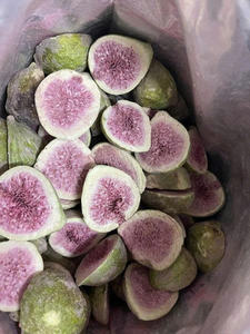 Figues séchées par lyophilisation, texture croquante, provenant de figues fraîches de qualité supérieure, pour la préparation de mélanges d'ingrédients, marque personnalisée, vente en gros au Vietnam, figues séchées par lyophilisation - Product Image 2