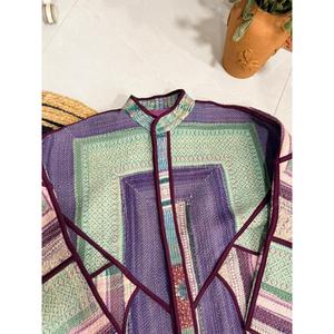 Veste en satin matelassée patchwork vintage pour femme, style universitaire réversible, doublure en lin, logo personnalisé, vêtement d'extérieur d'automne - Product Image 6