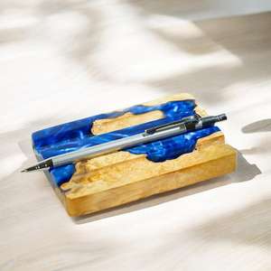 Porte-stylo artisanal en bois naturel et résine, écologique, modèle de motif, art et objet de collection, accessoires de table modernes - Product Image 4