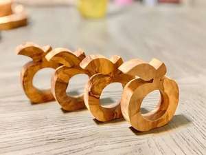 แหวนผ้าเช็ดปากไม้ รูปกระต่าย สินค้าใหม่ ขายดี - ราคาถูก - ผลิตภัณฑ์บนโต๊ะอาหาร - Product Image 2