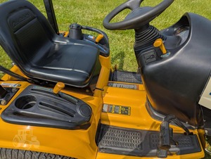 Cortadora de Césped Industrial Cub Cadet ULTIMA ZT3 60 28V Disponible para la Venta - Product Image 1
