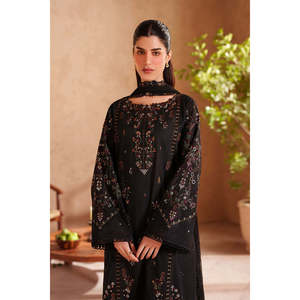 Ensemble chemise brodée bohème, dupatta en mousseline et pantalon - Style IZNIK - Printemps/Été - Product Image 3