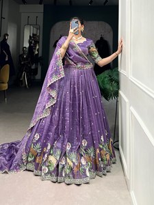 Mariage de créateur de Bollywood Lehenga belle Lehenga traditionnelle, avec chemisier fantaisie, demoiselle d'honneur de mariage de fête pakistanaise Dupatta - Product Image 2