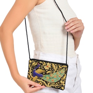 Bolso de mano de lujo exótico hecho a mano para mujer, a la moda bolso de mano, bordado con cuentas, venta al por mayor - Product Image 1