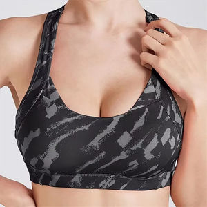 Soutien-gorge de sport pour femmes créé avec un matériau extensible sans couture respirant design léger contrôle de l'humidité et vêtements d'entraînement flexibles - Product Image 3