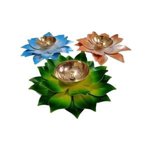 2023 diseño de portavelas recién llegado y diseño de acabado brillante portavelas altamente decorativo hecho a mano para interiores - Product Image 1