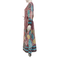 Vestido de oración informal Abaya musulmán informal con hermoso motivo para mujer en colores vibrantes