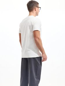 Nouveau Design de mode 2025 vente chaude bas prix hommes T-Shirts meilleure qualité à la mode vêtements décontractés hommes T-Shirts prix de gros - Product Image 3