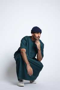 OEM 2025 Vêtements islamiques arabes de haute qualité Dubaï Thawb Jubba pour hommes à manches courtes Thobes ethniques Couleur unie Thobe musulman pour hommes - Product Image 5