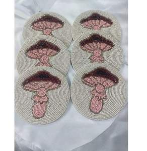 Posavasos con cuentas de calidad superior Alfombrilla/almohadilla de vidrio de pizarra de gama alta con nuevo diseño Decoración perfecta para el hogar Uso de cocina para fiestas de bodas - Product Image 4