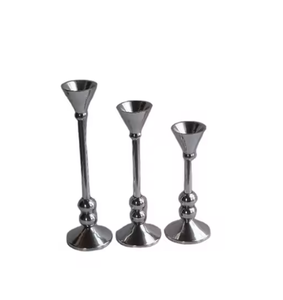 เชิงเทียนโลหะทำด้วยมือดีไซน์ร่วมสมัยที่วางเทียนแบบใหม่ทนทาน - Product Image 1