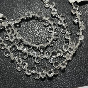 Perles Briolette Topaze Blanche en Forme de Coeur à Facettes Vente en Gros Pierre Naturelle Pierre Non Traité pour Bijoux - Product Image 1