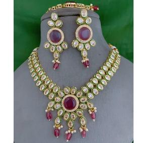 Conjunto de Collar y Pendientes de Moissanita Chapados en Oro, Clásicos y Elegantes, de la Mejor Calidad, para Bodas, Compromisos y Fiestas, para Mujer - Product Image 2