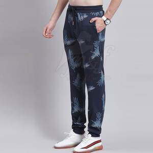 Elegante Chándal de Invierno para Hombre con Mangas Largas y Pantalones con Capucha, Corte Regular, Forro Polar Transpirable de Alta Calidad para Ropa Urbana - Product Image 6