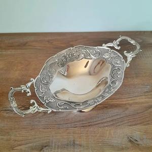 Elegant <b>Large</b> Aluminum Serving <b>Bowl</b> With Smooth Texture Suitable For Weddings Family Parties And Celebration Occasions - Product Image 3