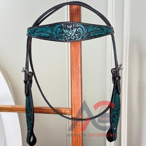 Cabezal de caballo de cuero tallado a mano Floral turquesa con acentos de cristal para Rodeo Trail & Barrel Racing Tack - Product Image 1