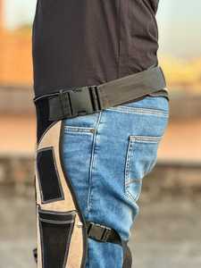 ผ้ากันเปื้อนเชฟทำมืออย่างมืออาชีพ ผ้าทวิลโพลีเอสเตอร์ รับออกแบบโลโก้ตามสั่ง บริการ OEM สำหรับร้านอาหารและบาร์ - Product Image 2