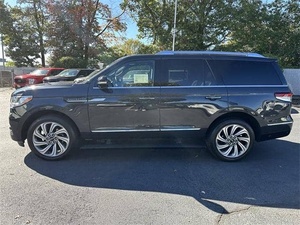 Réserve Lin-coln Navigator 2022 d'occasion certifiée - Product Image 2