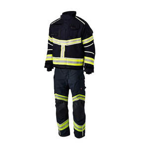 ชุดต่อสู้ดีไซน์ใหม่สำหรับผู้ชาย ไซส์พลัส แห้งเร็ว สวมใส่สบาย บริการ OEM รับผลิตตามแบบ - Product Image 1