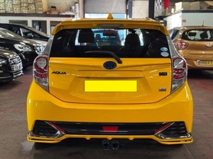 TOYOTA AQUA USADO CON VOLANTE A LA IZQUIERDA/DERECHA - Product Image 4