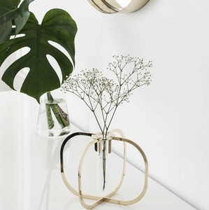 Support de fleurs en métal de style antique pour la maison, l'hôtel ou le bureau Tenture murale Support de fleurs artificielles MS Home Hotel Decor - Product Image 4